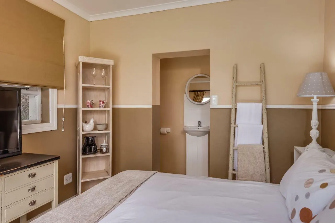 Mill Park Corner Cottages Port Elizabeth